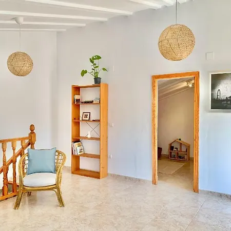 Beautiful 6 Bedroom With Pool Villa
